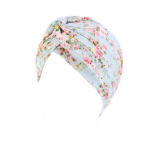 Load image into Gallery viewer, mint floral chemo beanie